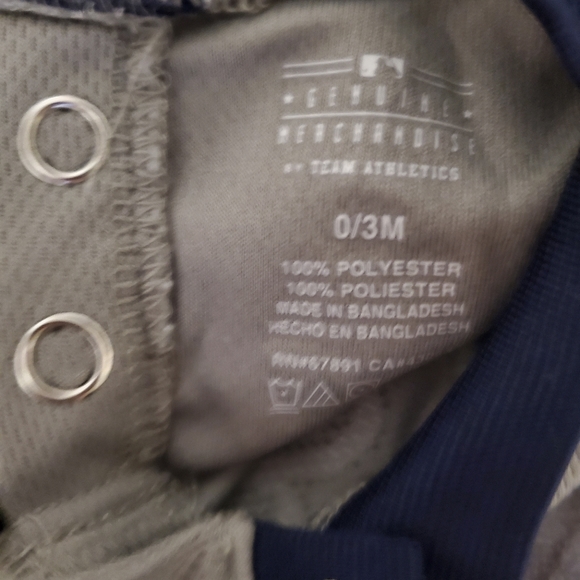 Yankees Set size 0/3 months - Picture 4 of 6